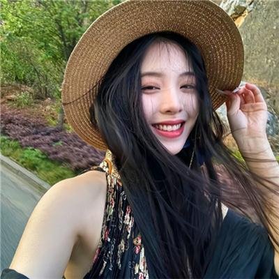 美女蛇岛求生